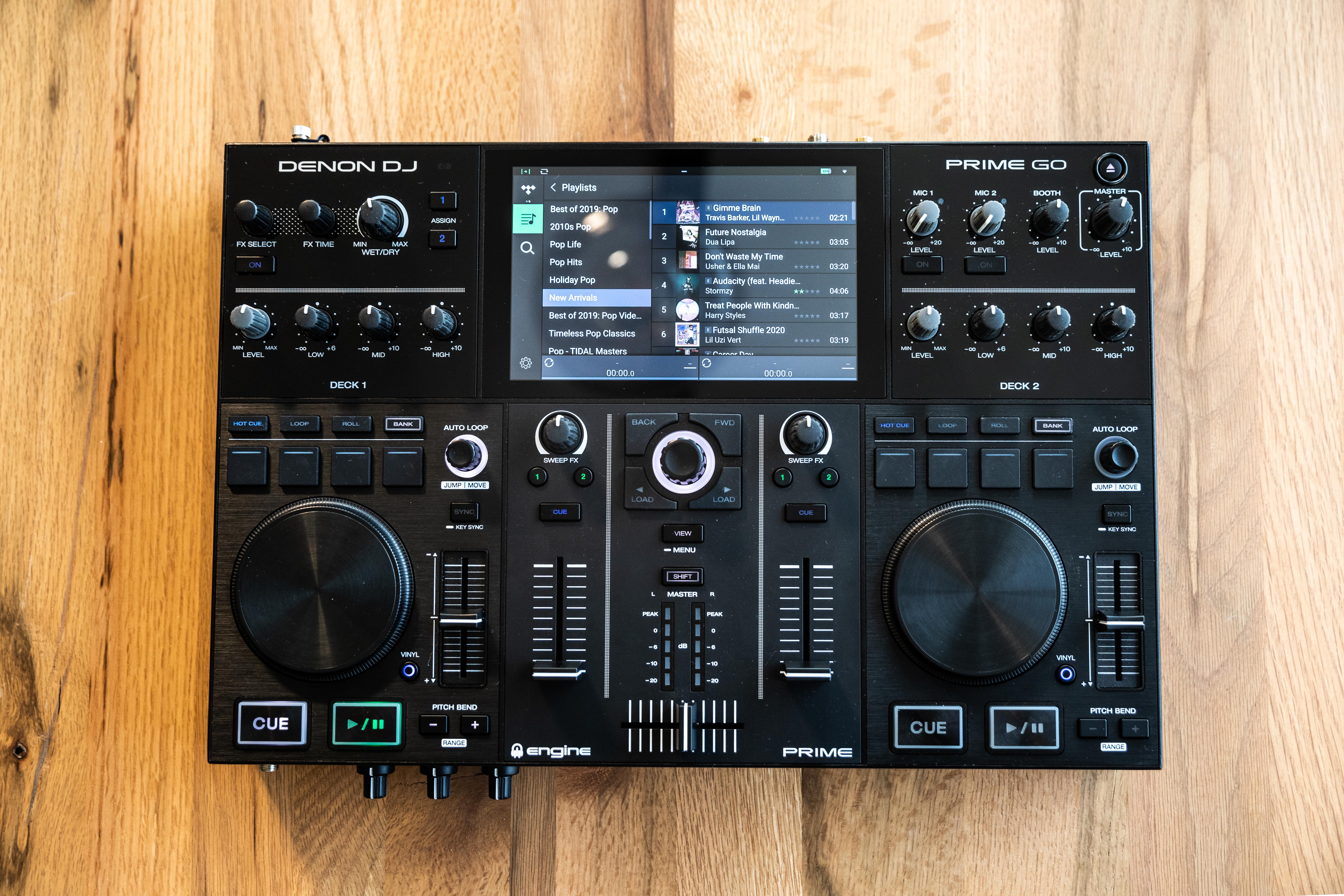 Denon dj prime go. DJ контроллер Denon Prime go. Denon DJ Prime 2. Denon DJ Prime go Setup.