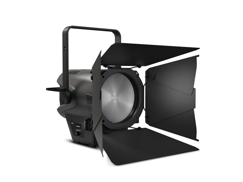 Cameo F2 D - Professionelles Fresnel-Spotlight mit Daylight-LED