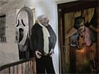 Europalms Halloween Figur Zeraktor Zombie-Butler mit Licht-, Sound-, und Bewegungseffekten