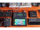Akai FORCE Standalone-System für Musikproduktion/DJ-Performance